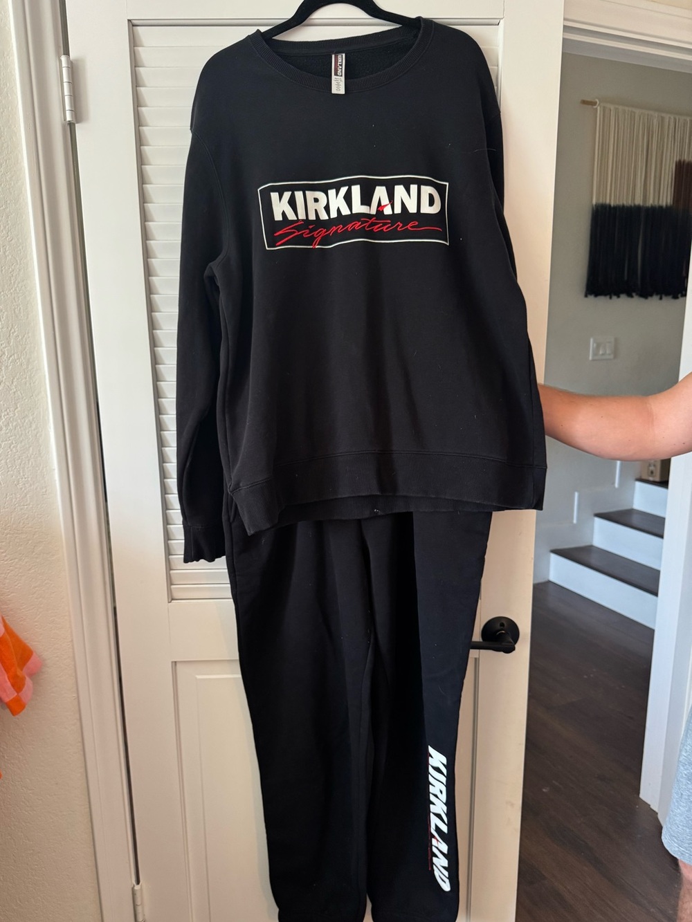 Kirkland Signature Black Sweatshirt & Joggers Set sz XXL
